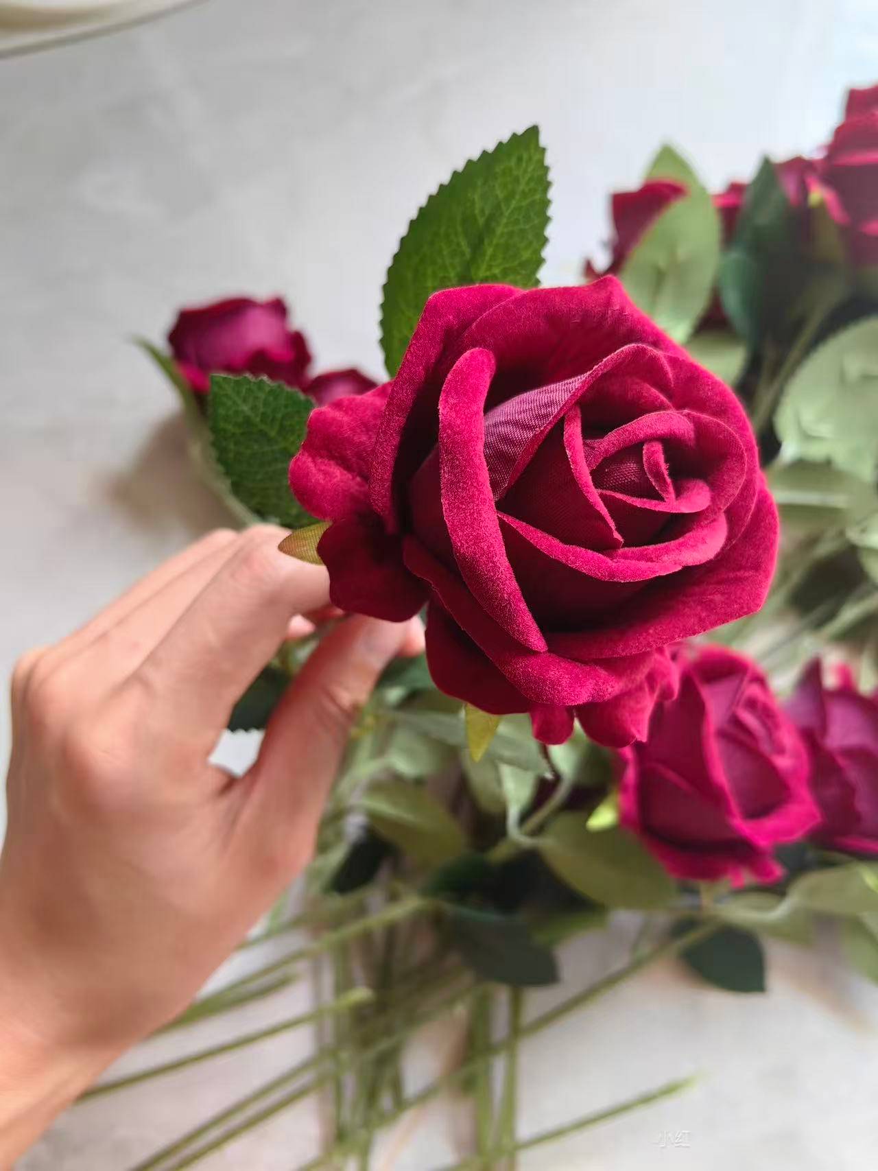 Multi-Color Real Touch Artificial Roses, 10 Pcs Long Stem Silk Faux Roses for Home Wedding Hotel Office Centerpiece Decor