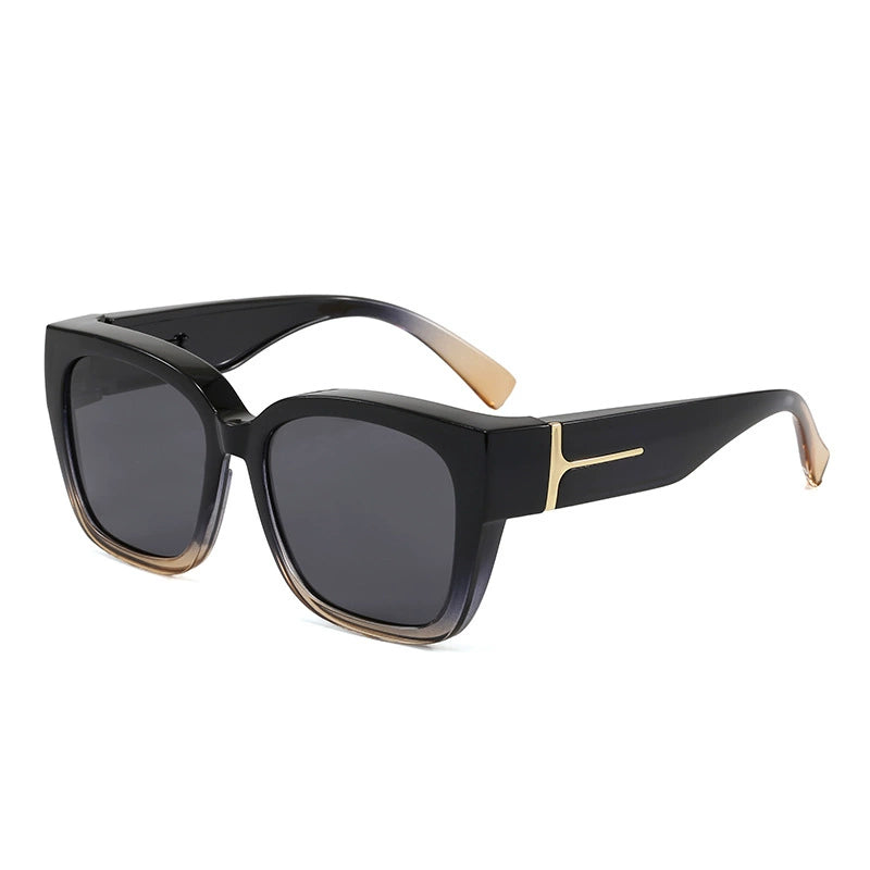 🕶️Fashionable polarized sunglasses